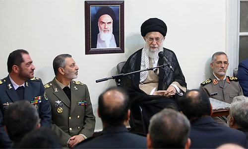 El líder supremo de Irán pide a las Fuerzas Armadas “estar vigilantes”